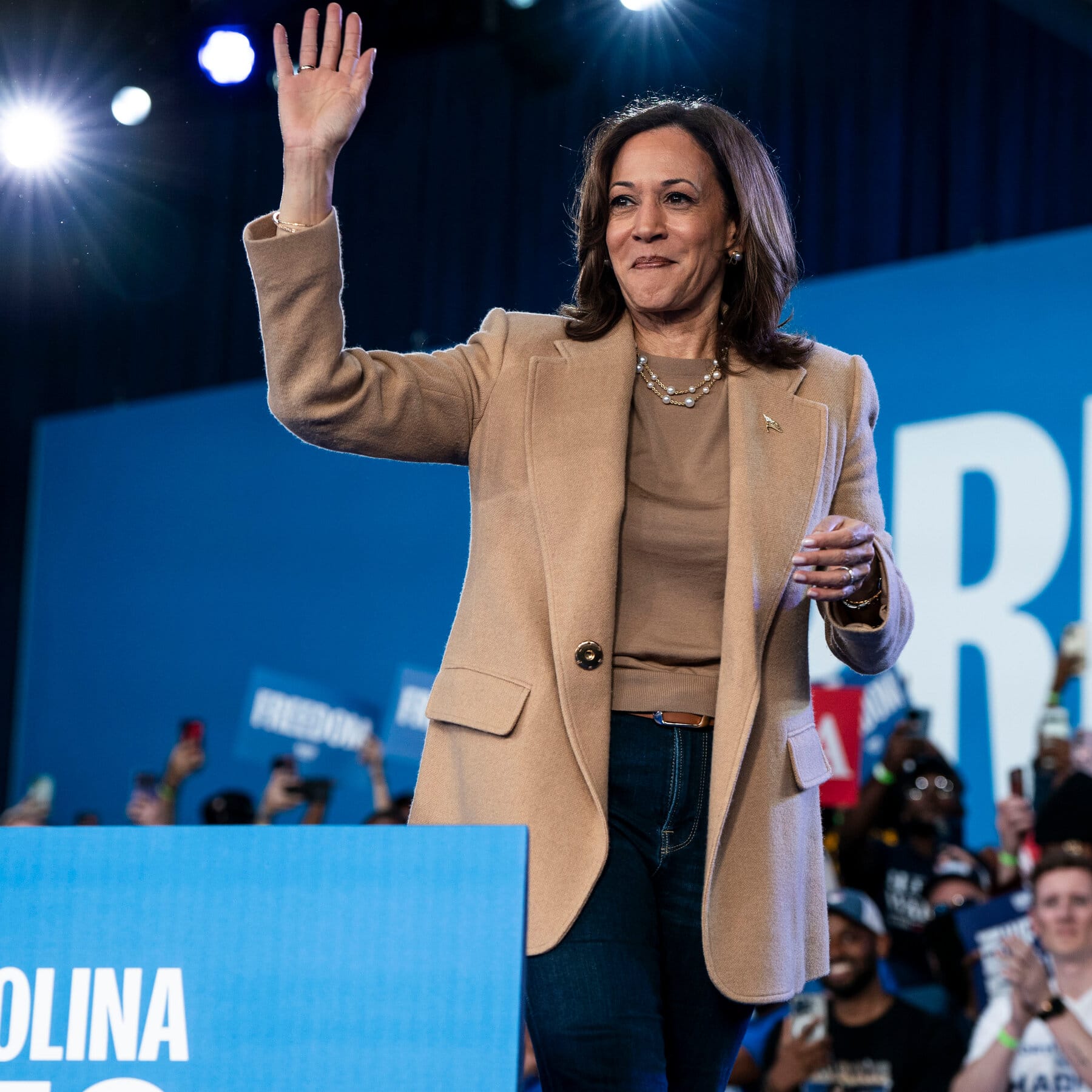 Kamala Harris Will Make Surprise Appearance on ‘Saturday Night Live’ Tonight