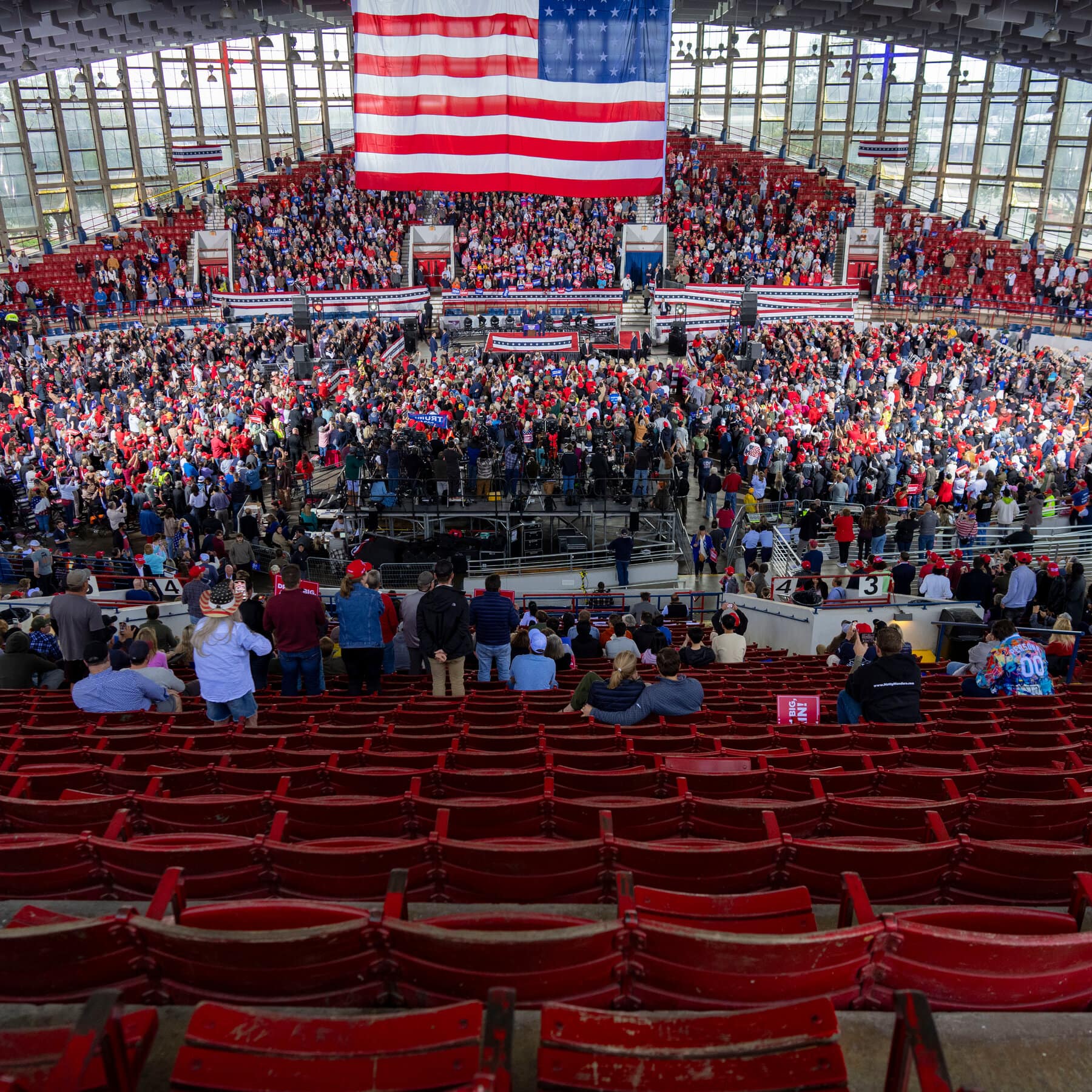 Trump Rallies Draw Fewer Crowds as Election Campaign Winds Down