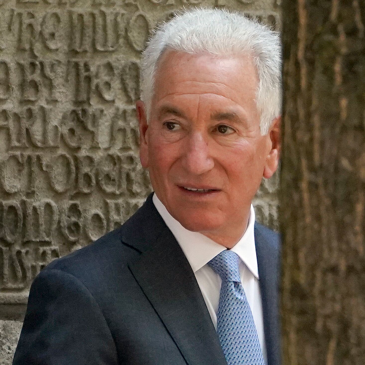 Trump Names Charles Kushner as Pick for Ambassador to France