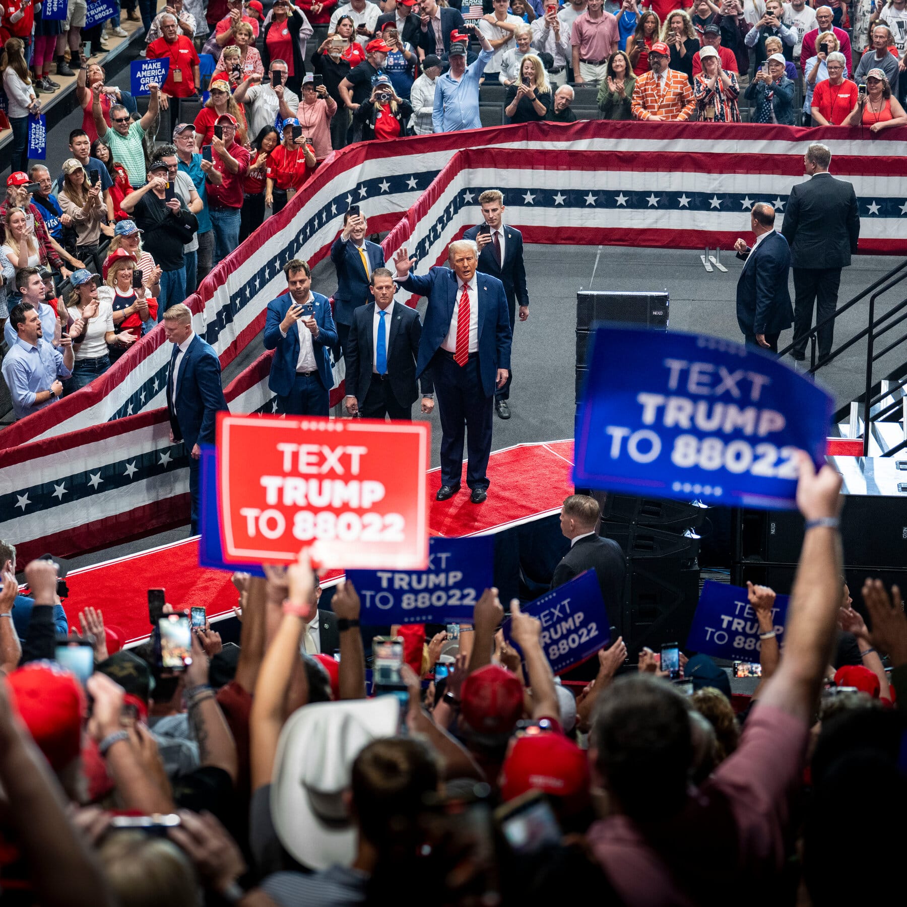 Trump, Preparing to Challenge the Results, Puts His 2020 Playbook Into Action